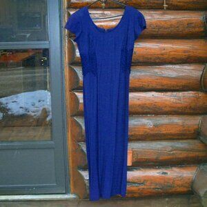 Euc Navy Blue Short Sleeve Maxi Dress Embroidered Accent SZ 9/10
